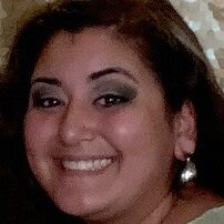 Elle Davila High School presenter